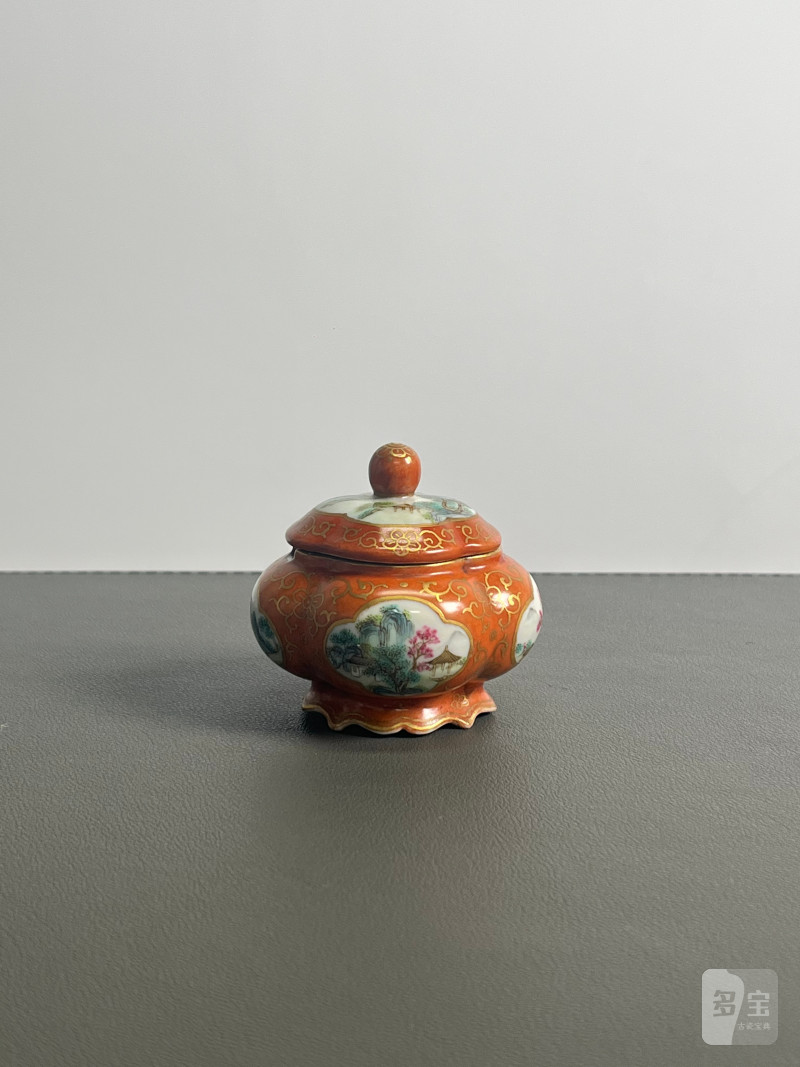 清乾隆  矾红描金粉彩开光山水纹砚滴 - 图3